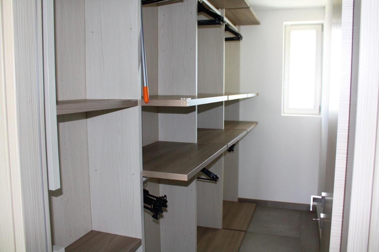 Nashira Apartments Линьяно-Саббьядоро Экстерьер фото